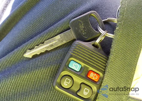 2017 Ford Taurus from USA, damaged, VIN 1FAHP2L83HG11753